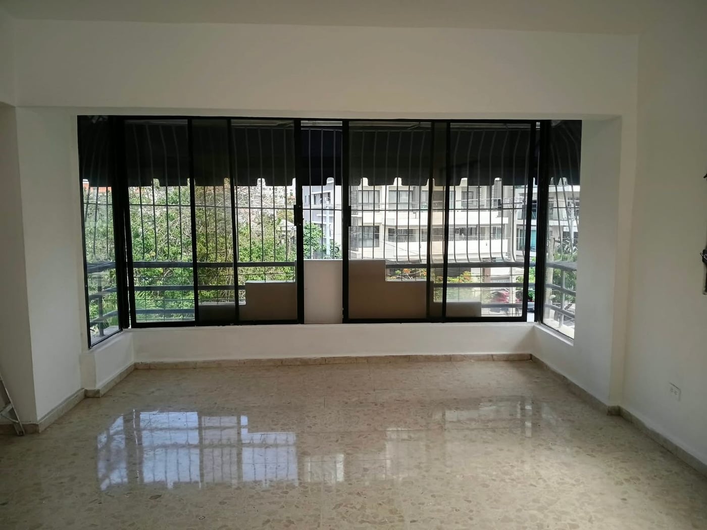 ALQUILO APARTAMENTO ( vacio) Clasico – foto 1