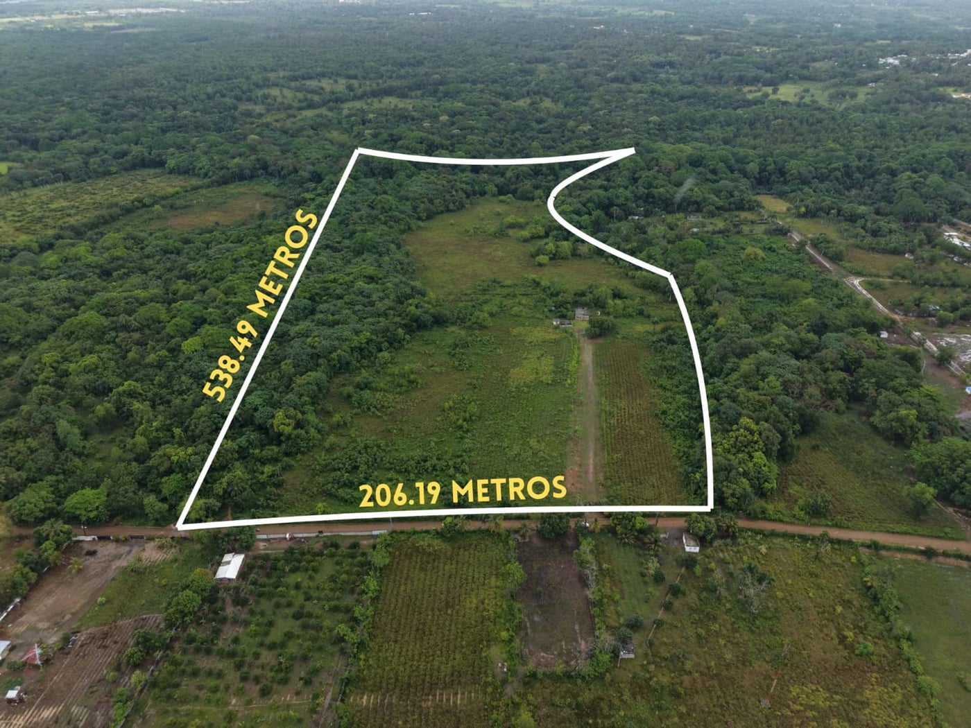 Terreno en Los Castillos, Santo Domingo Norte – foto 1