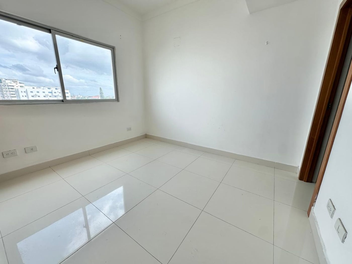 APARTAMENTO 2 HABITACIONES EN RENACIMIENTO – foto 7