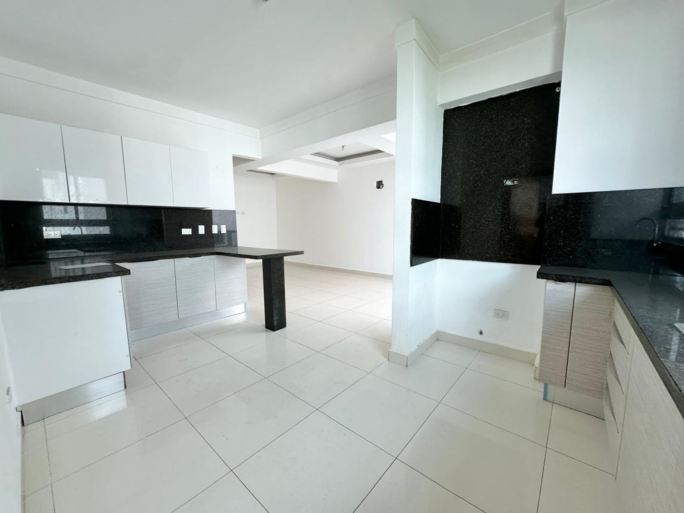 APARTAMENTO 2 HABITACIONES EN RENACIMIENTO – foto 3