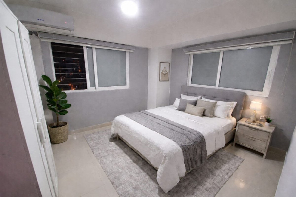 Penthouse de 220 m² con terraza y 2 parqueos – foto 1