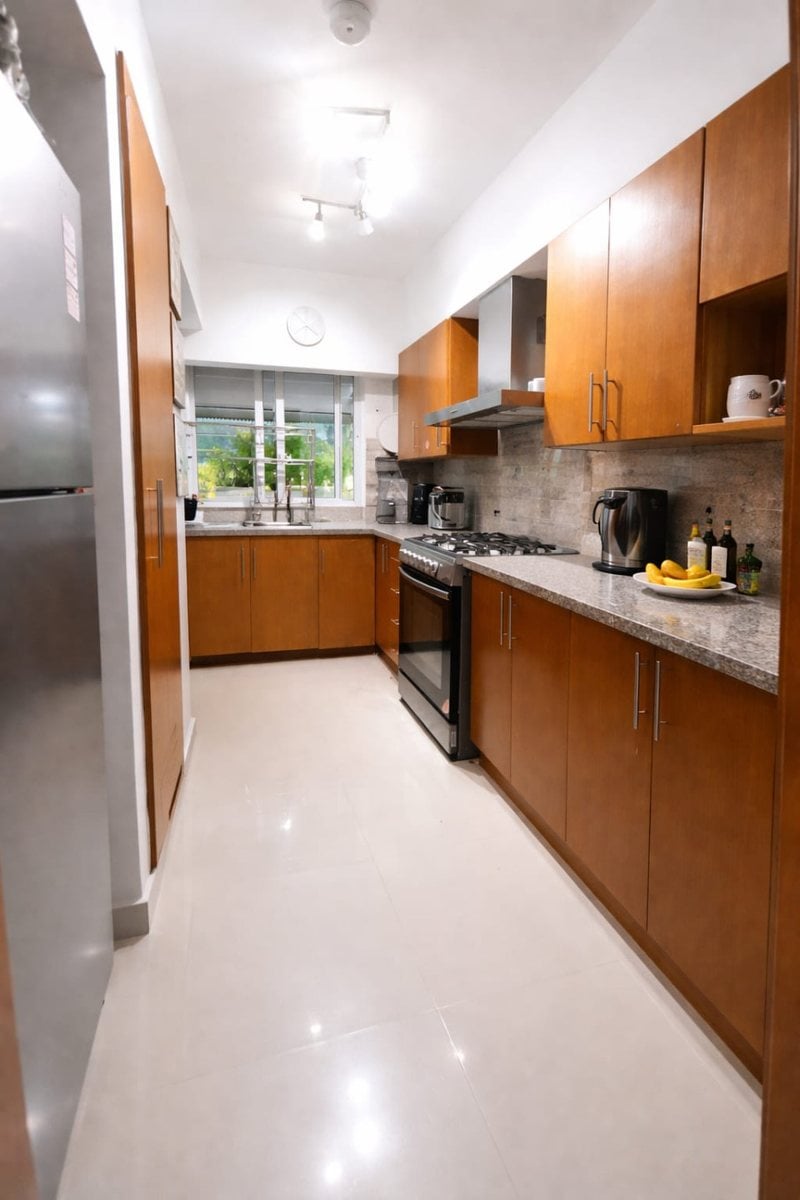 Penthouse de 220 m² con terraza y 2 parqueos – foto 3