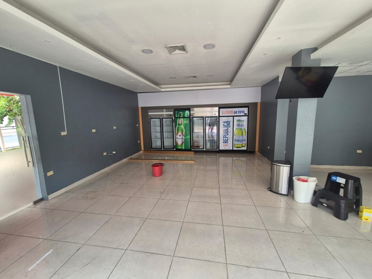 Local comercial en La Vega – foto 5