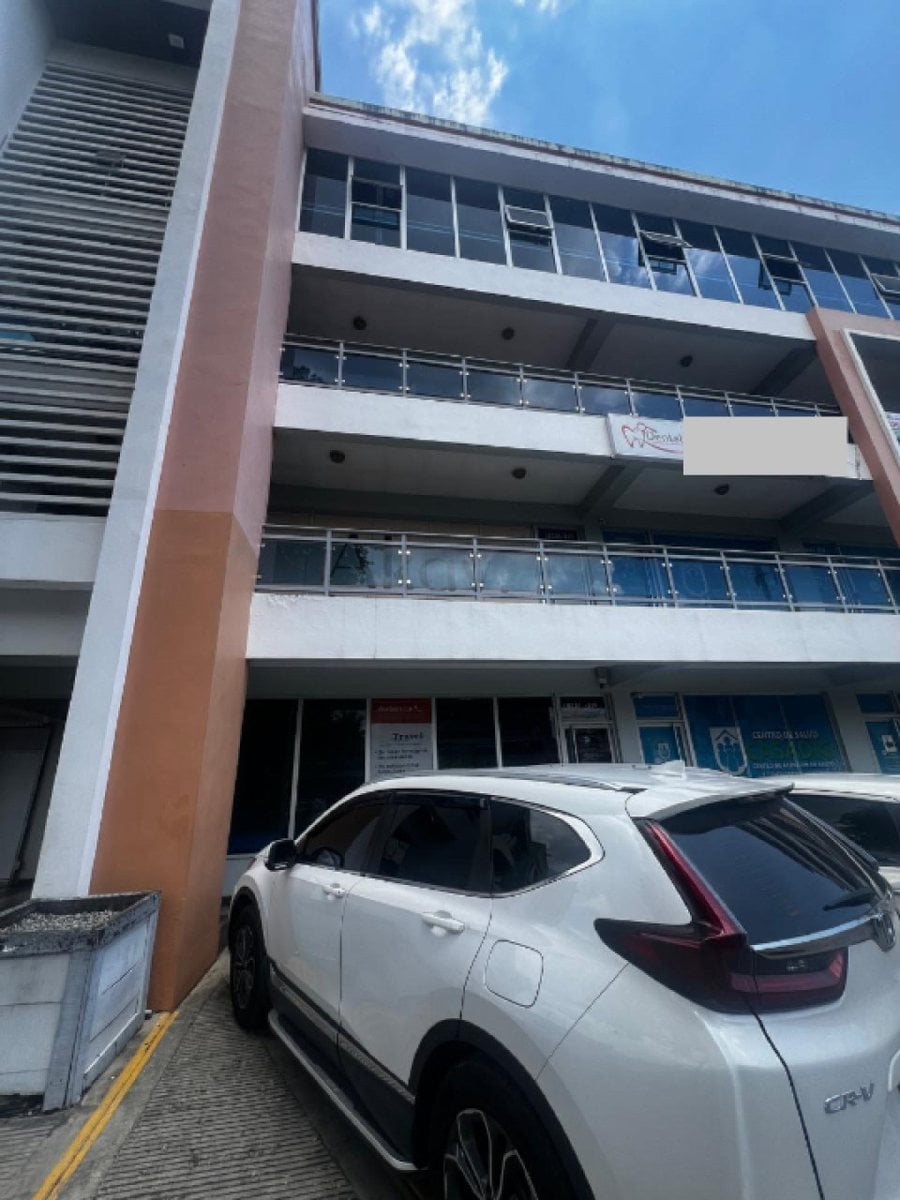 Local Comercial en Altos de Arroyo Hondo II – foto 2