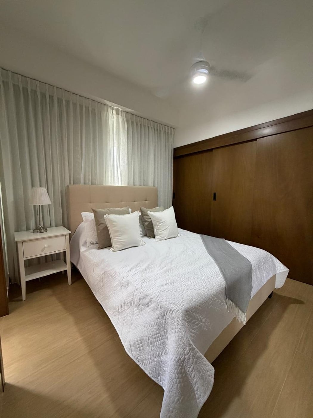 APARTAMENTO EN ALQUILER EN NACO – foto 4