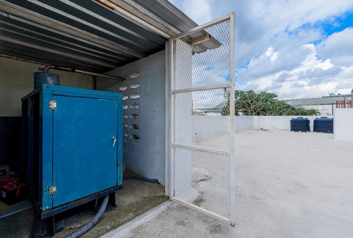 Edificio Comercial en Villa Juana, Santo Domingo – foto 5