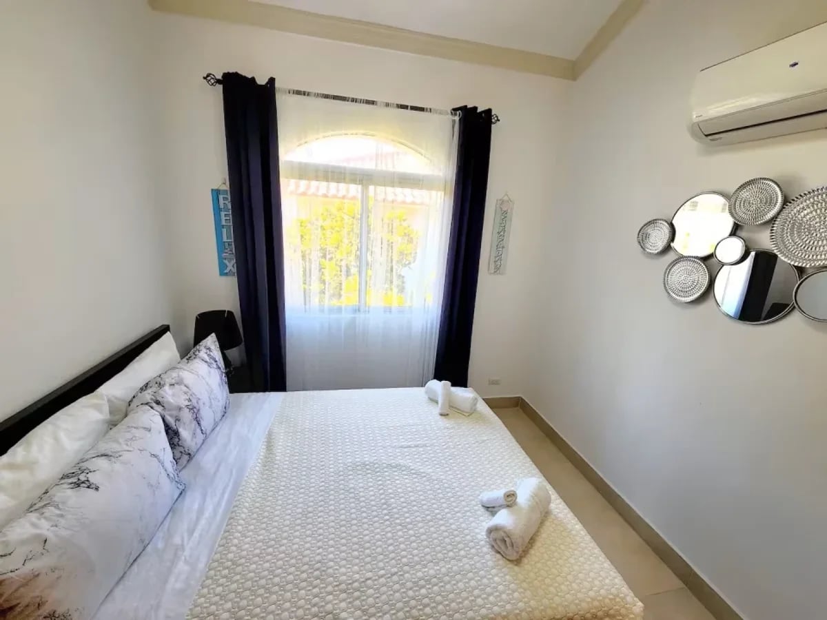Apartamento 3 dorm amueblado en Cocotal Golf – foto 6