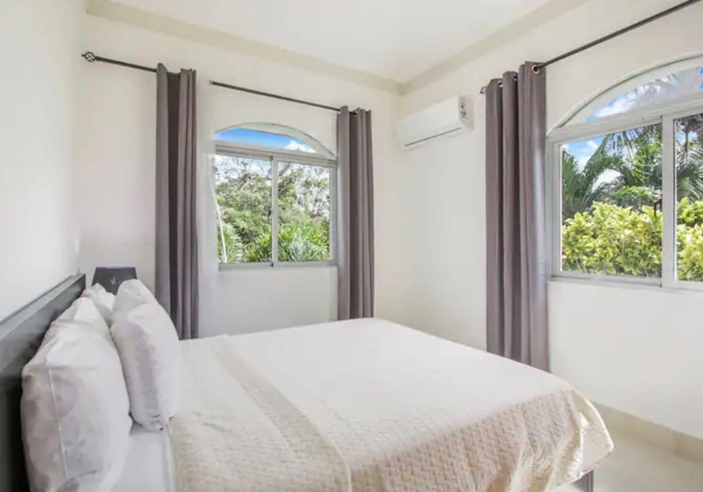 Apartamento 3 dorm amueblado en Cocotal Golf – foto 7