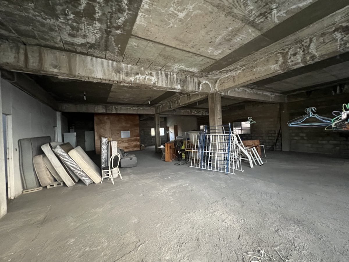 Local comercial en Urbanización Lucerna – foto 6