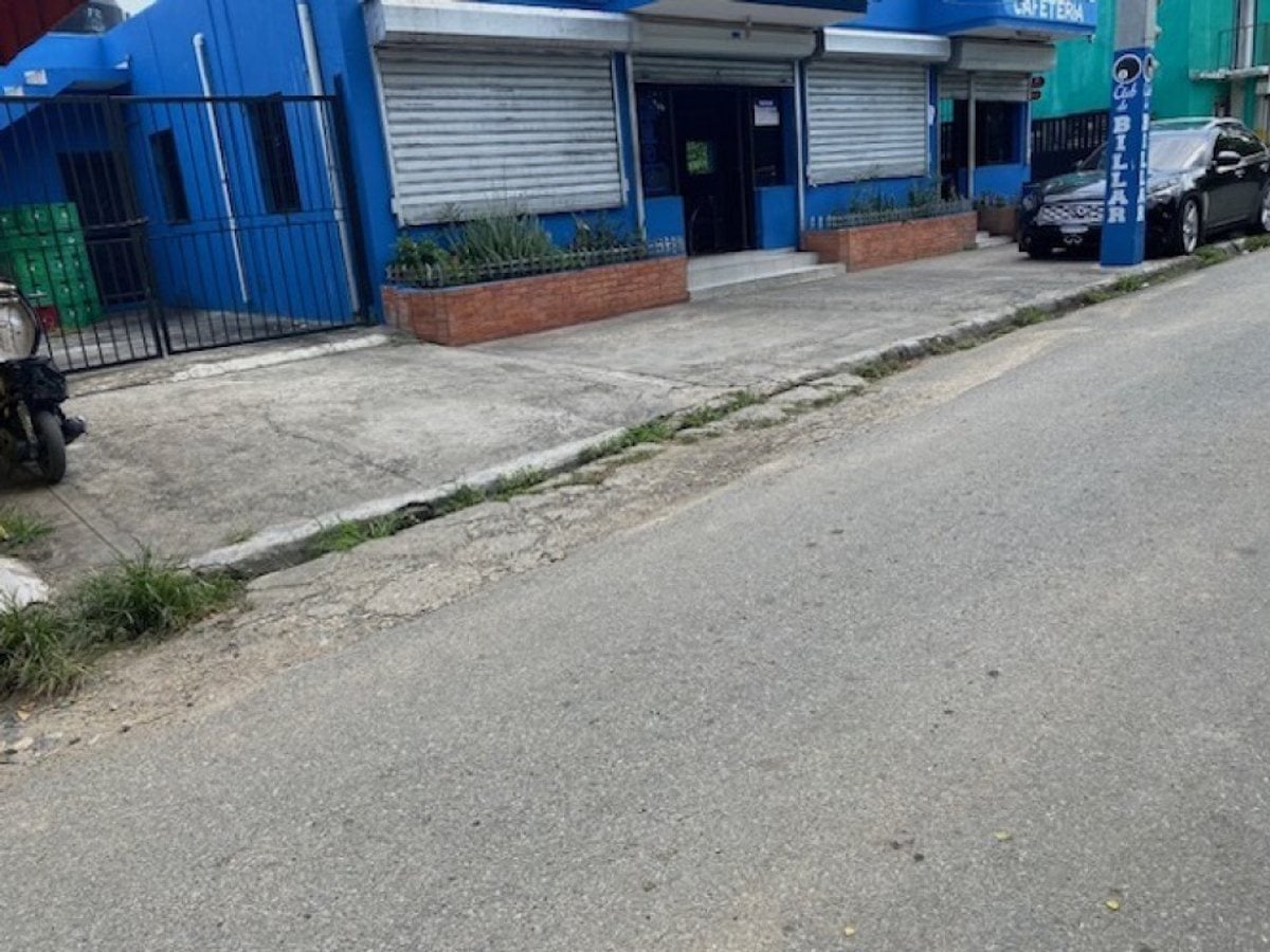 Local Comercial - Solar en Venta. – foto 4