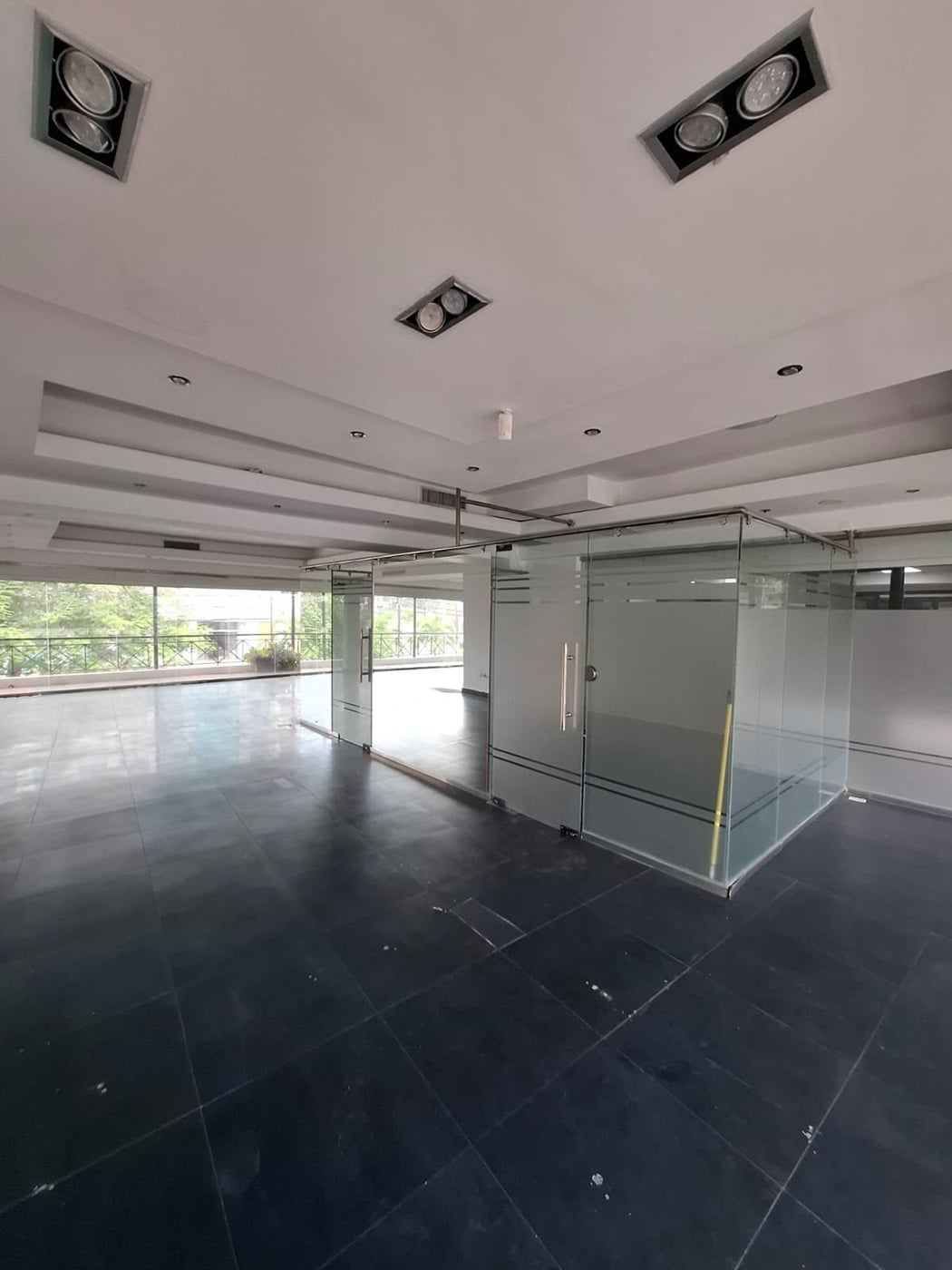 Piantini | Local de esquina en alquiler | US$5,500 – foto 3