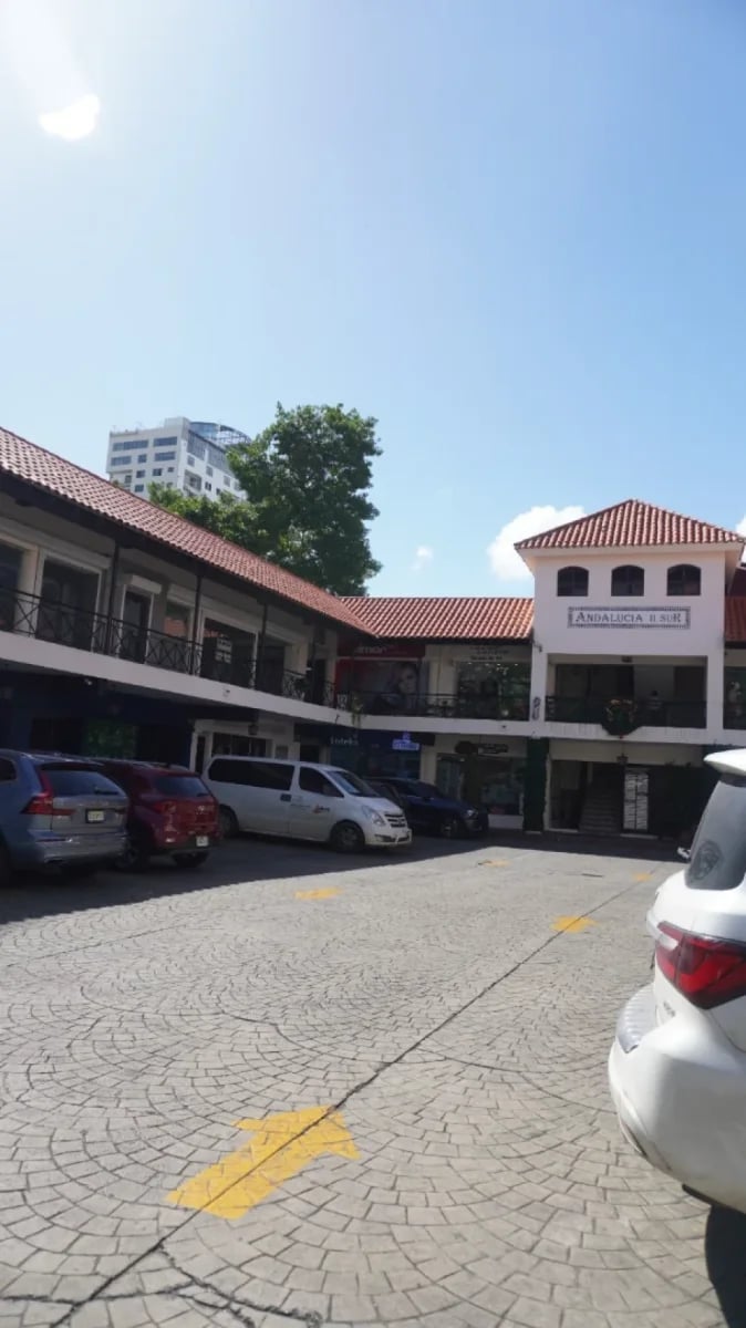 Piantini | Local de esquina en alquiler | US$5,500 – foto 6