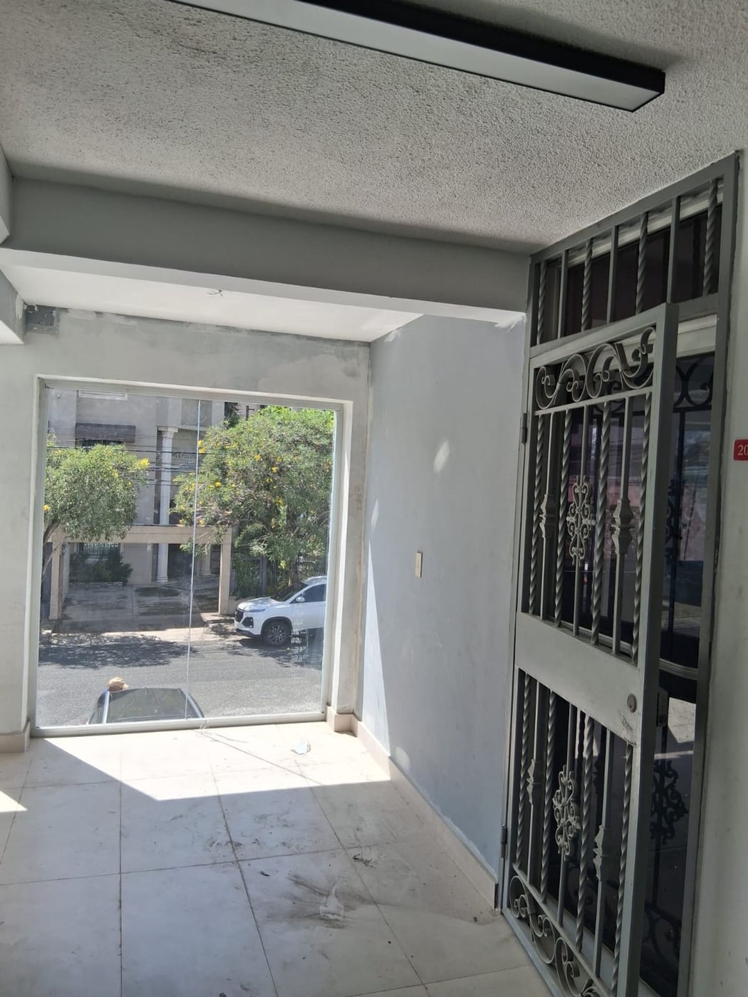 LOCAL COMERCIAL EN ALQUILER 110metros EL VERGEL – foto 3