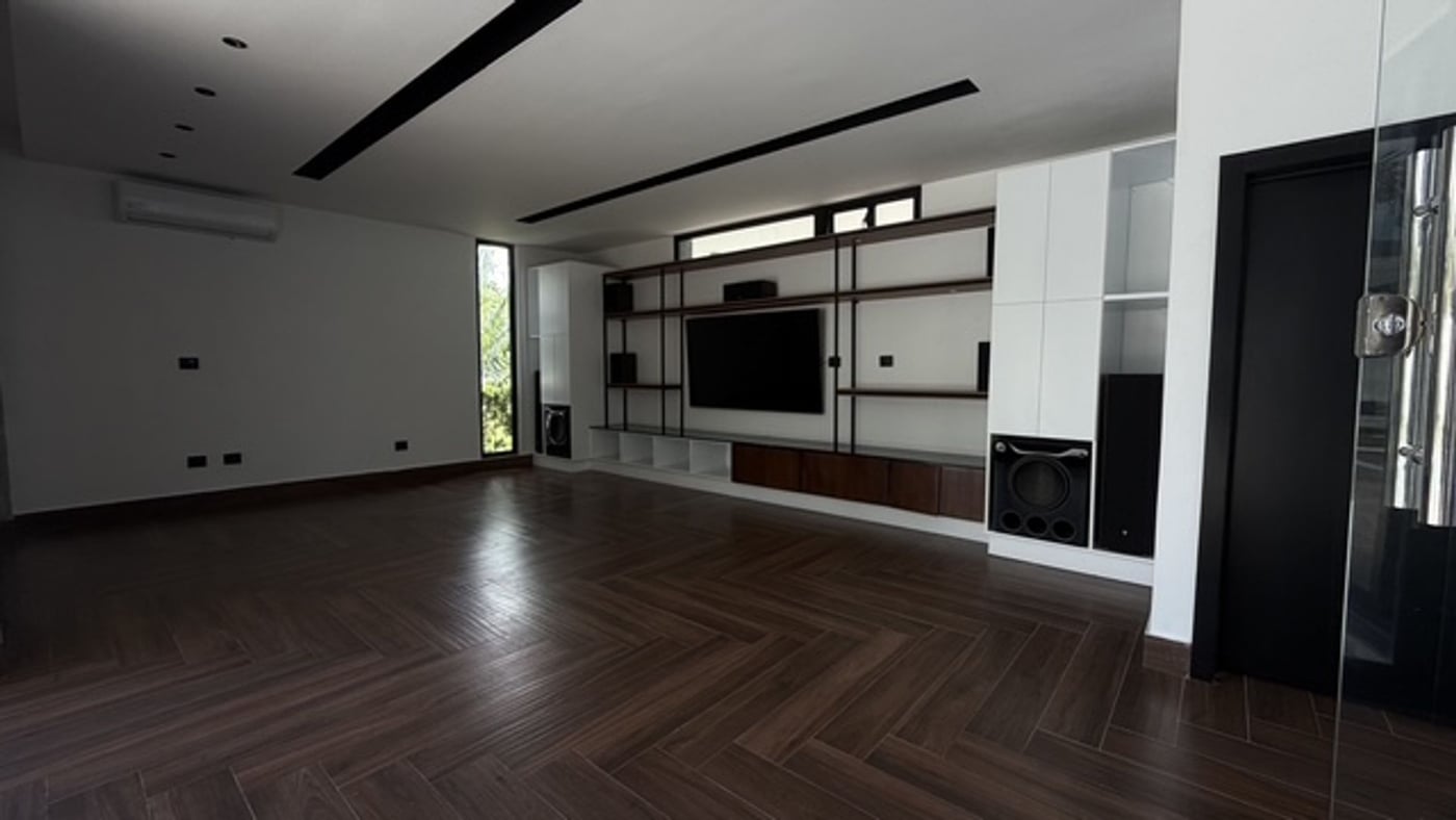 Exclusiva Casa de Lujo en Complejo Cerrado – foto 4