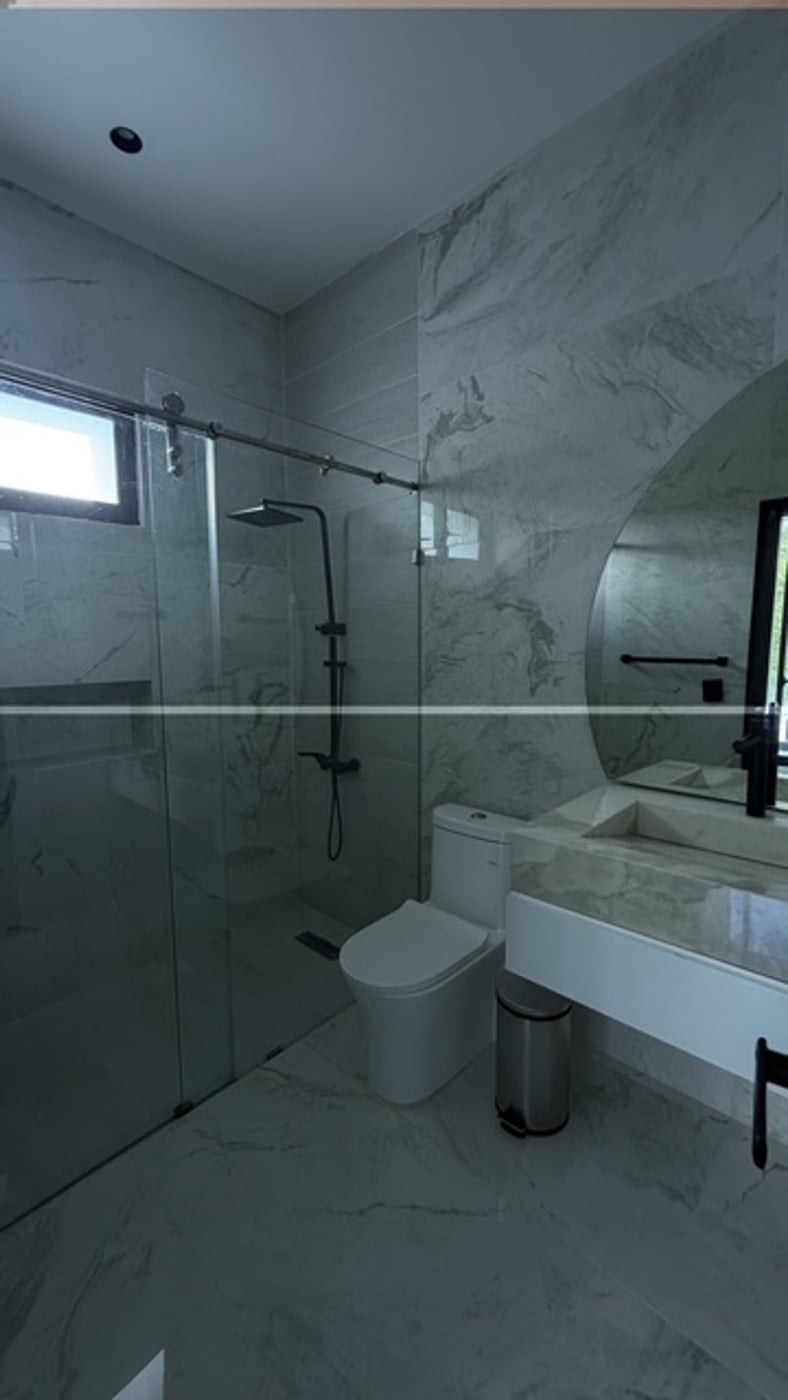 Exclusiva Casa de Lujo en Complejo Cerrado – foto 11