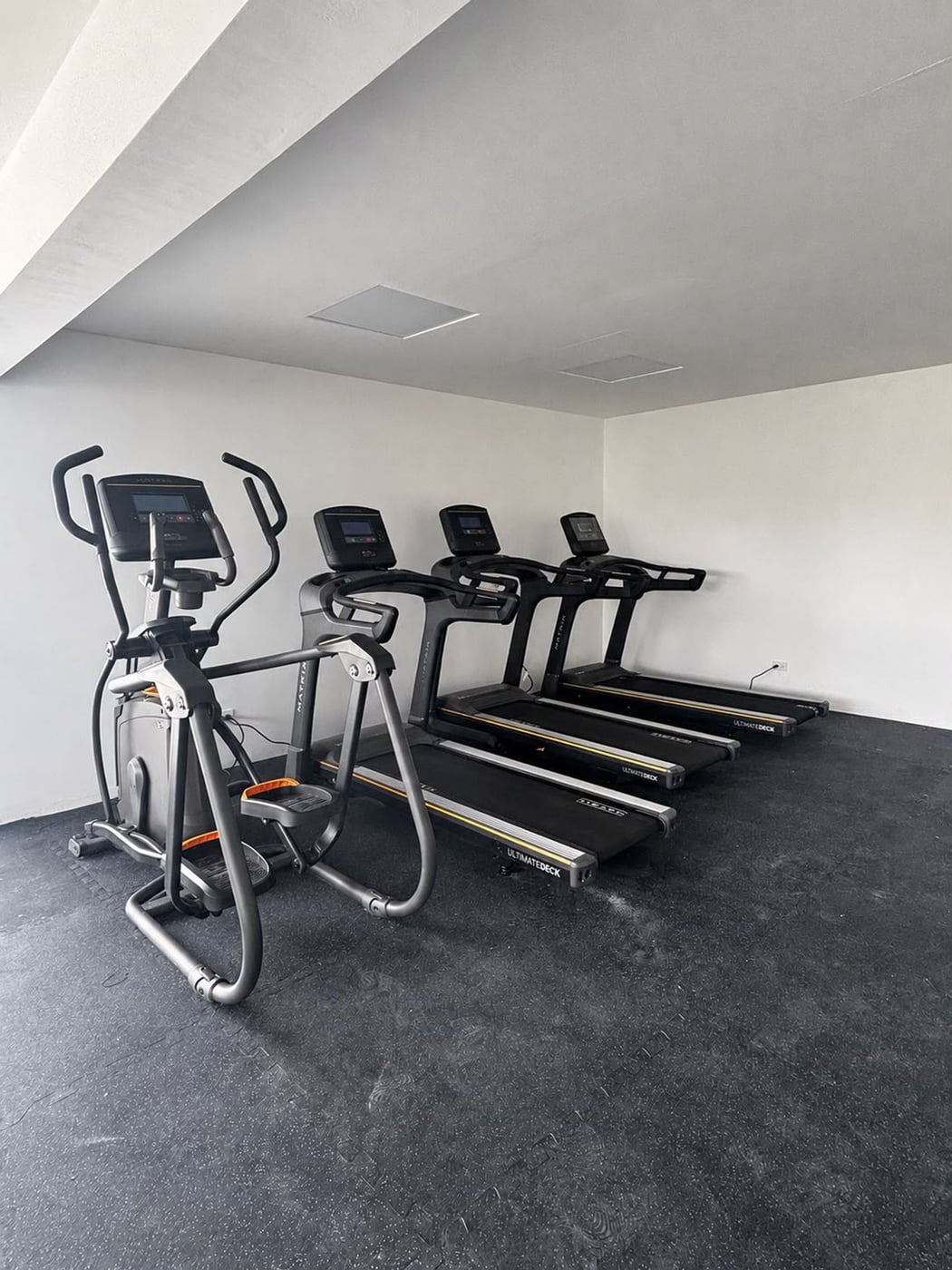 APARTAMENTO EN ALQUILER EN TORRE MURALES – foto 3