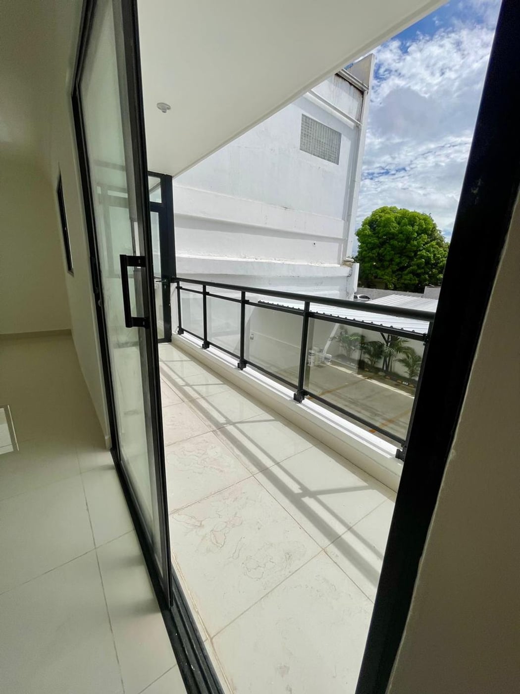 APARTAMENTO EN VENTA 2 DORMITORIOS ENSANCHE ISABEL – foto 2