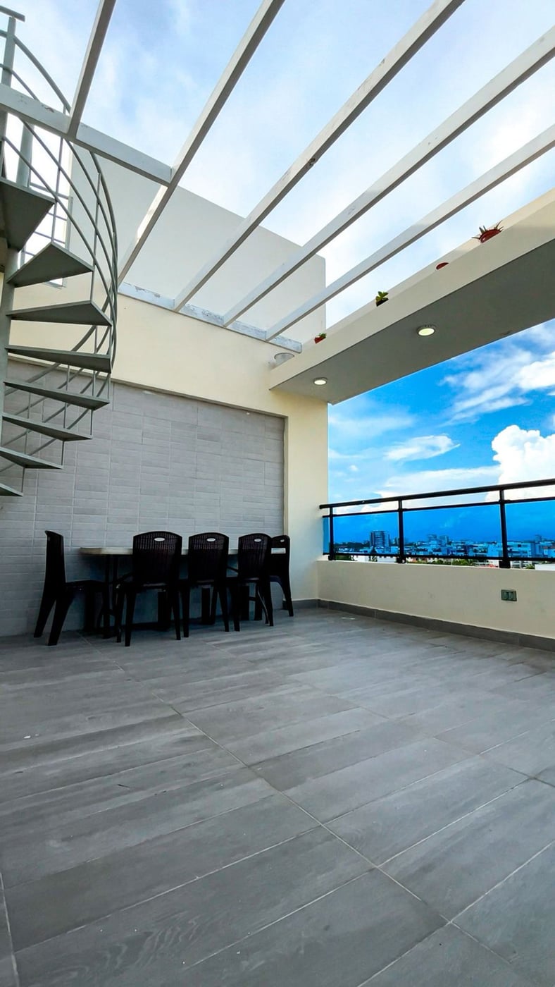 Penthouse doble Altura A pocos metros de la Av. L – foto 4