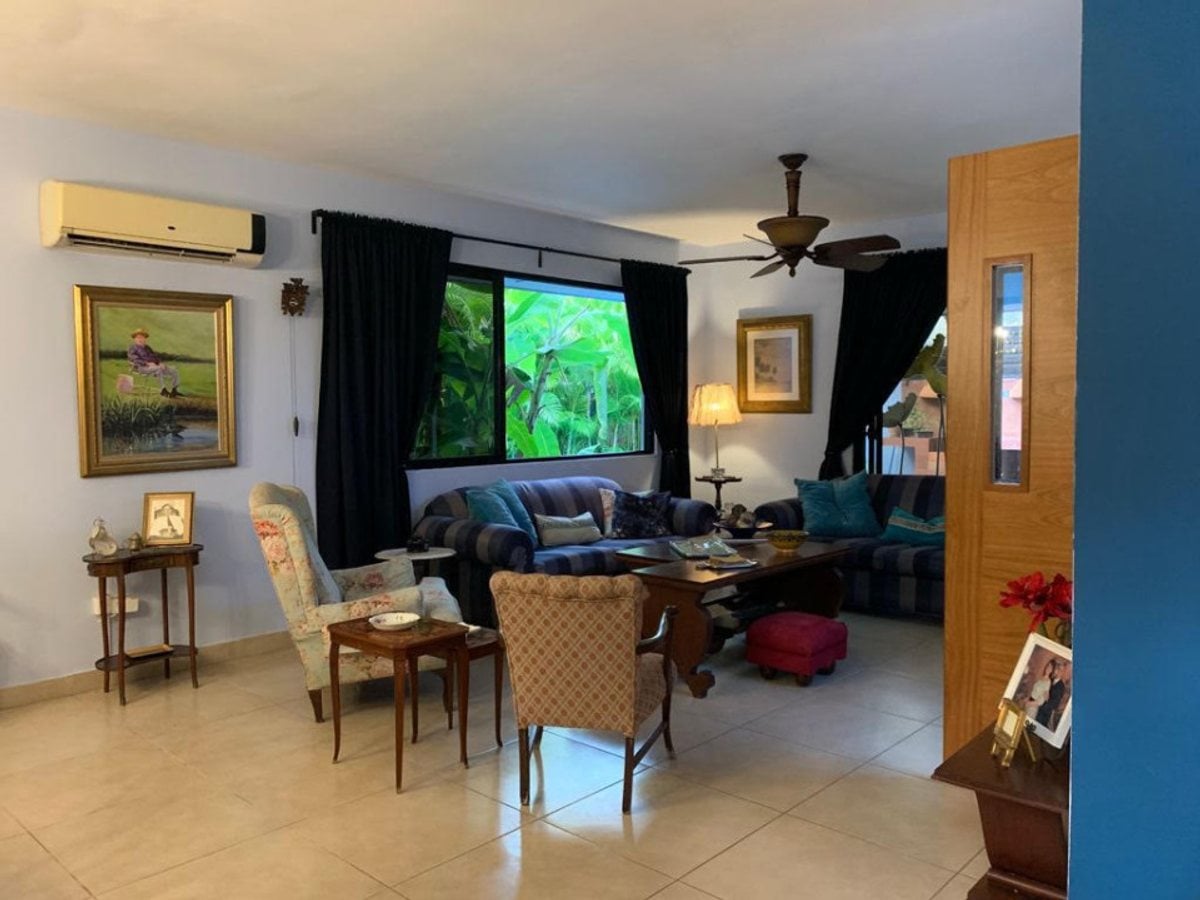Casa en venta en La Cuesta – foto 1