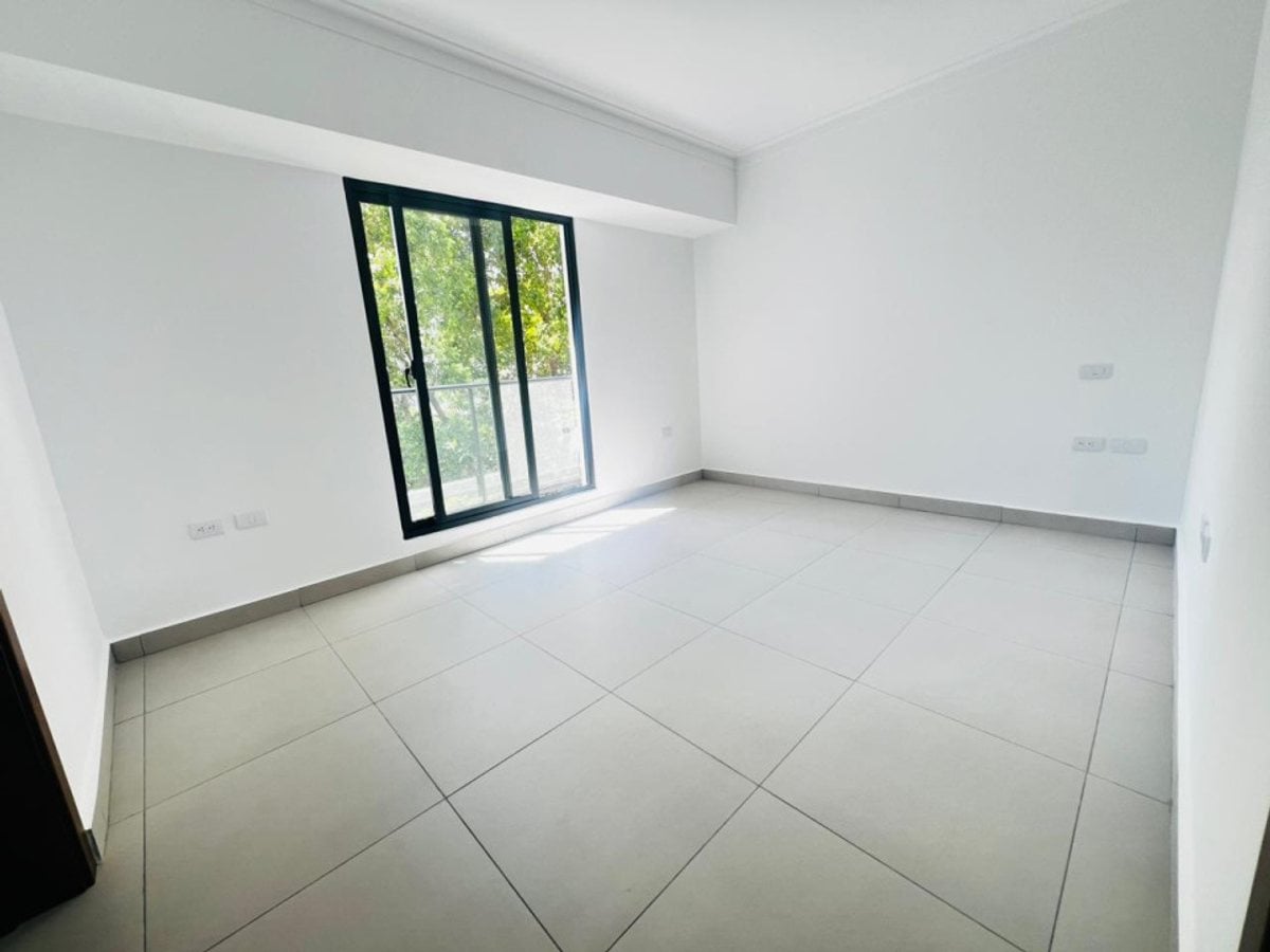 Apartamento en Evaristo Morales – foto 6