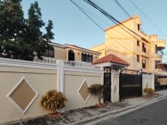 Casa amplia en venta en Tropical del Este – foto 1