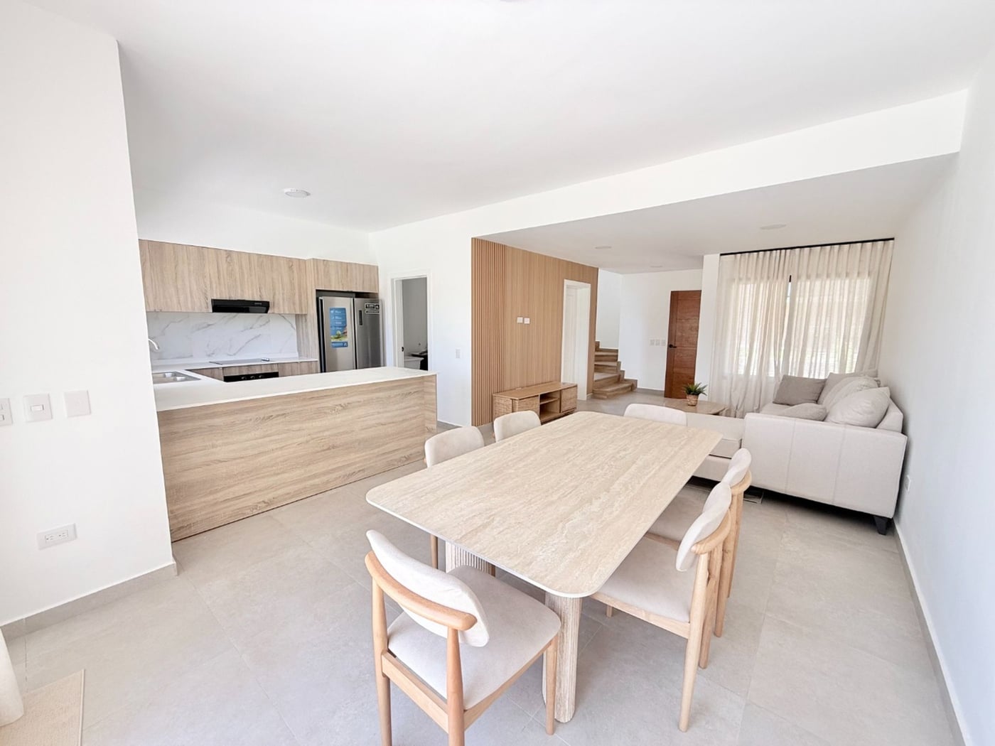 Townhouse amueblado en alquiler en Vista Cana – foto 2