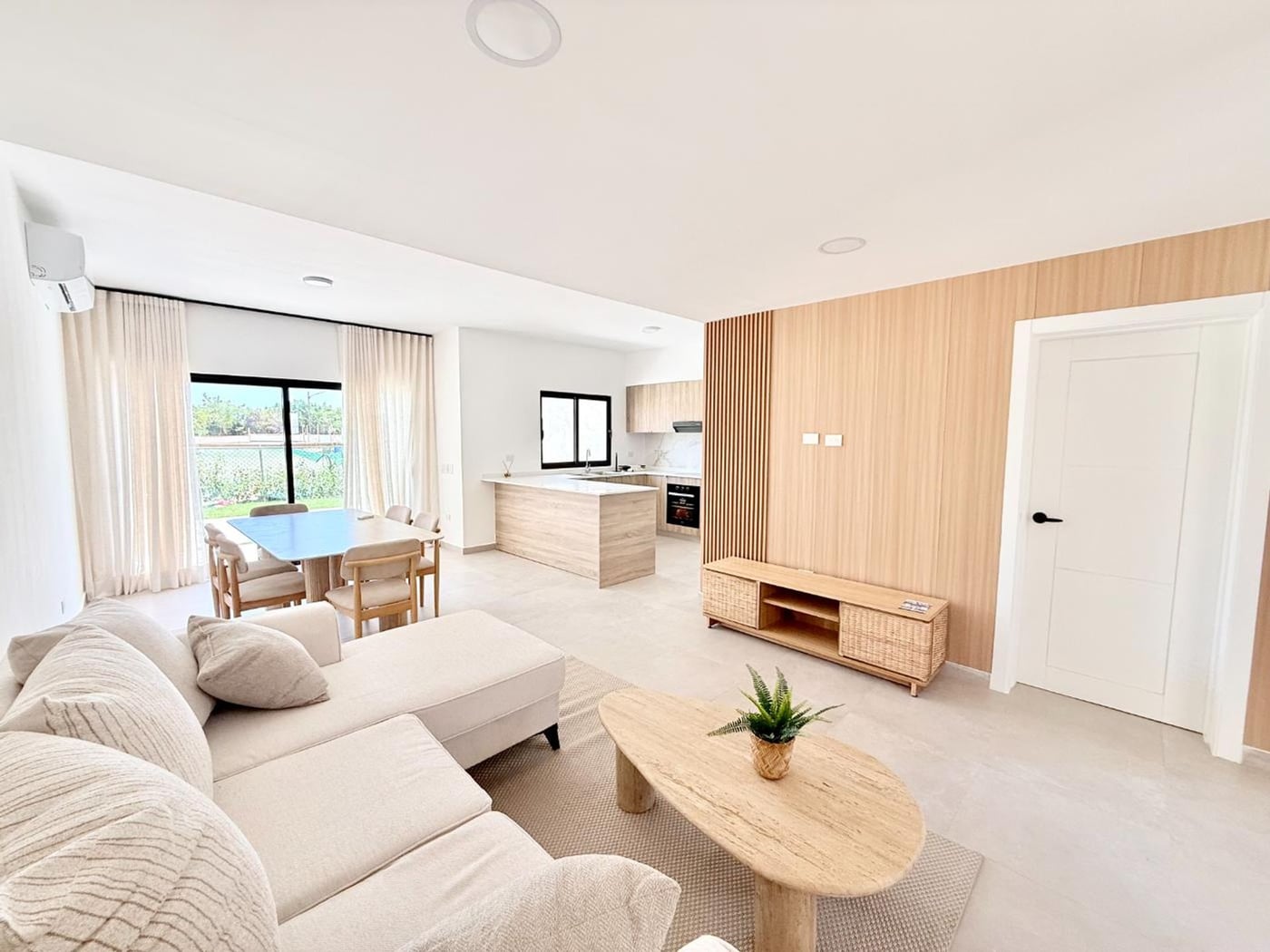 Townhouse amueblado en alquiler en Vista Cana – foto 3