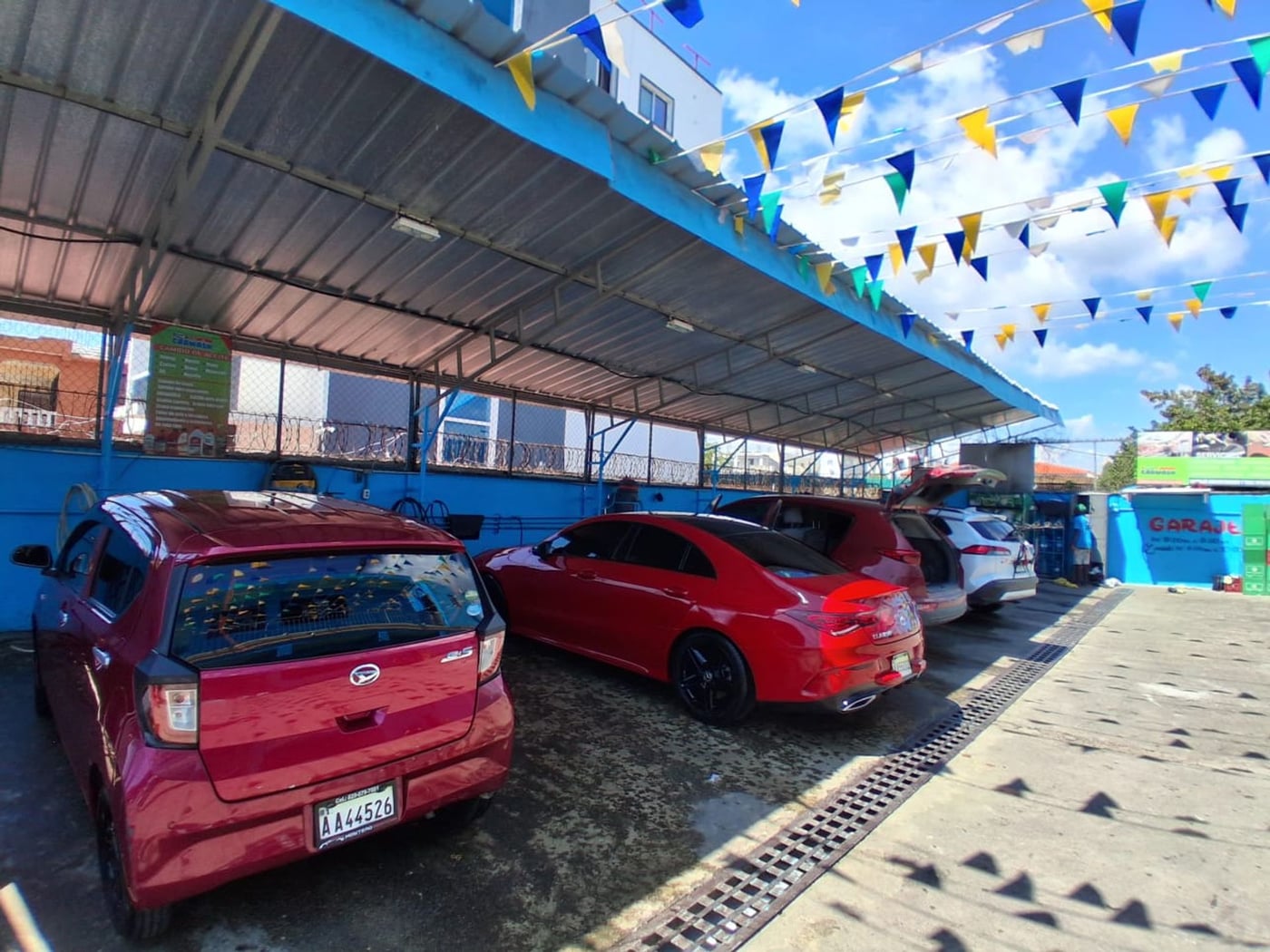 NEGOCIO – CAR WASH, BAR Y BARBERÍA, LUCERNA – foto 11