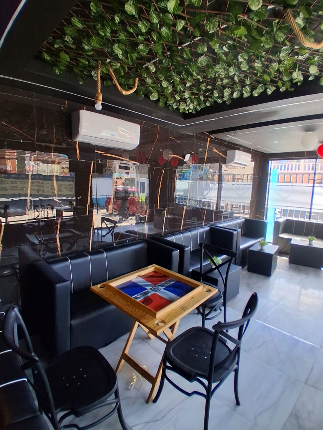 NEGOCIO – CAR WASH, BAR Y BARBERÍA, LUCERNA – foto 3