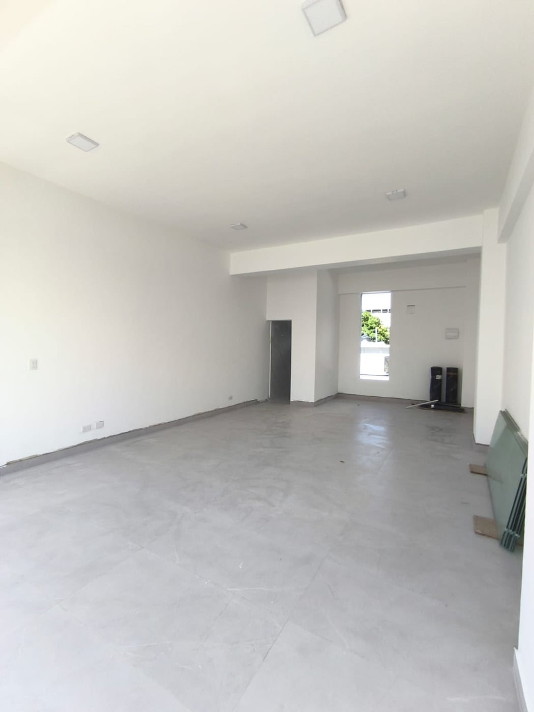 Local comercial en alquiler – foto 5
