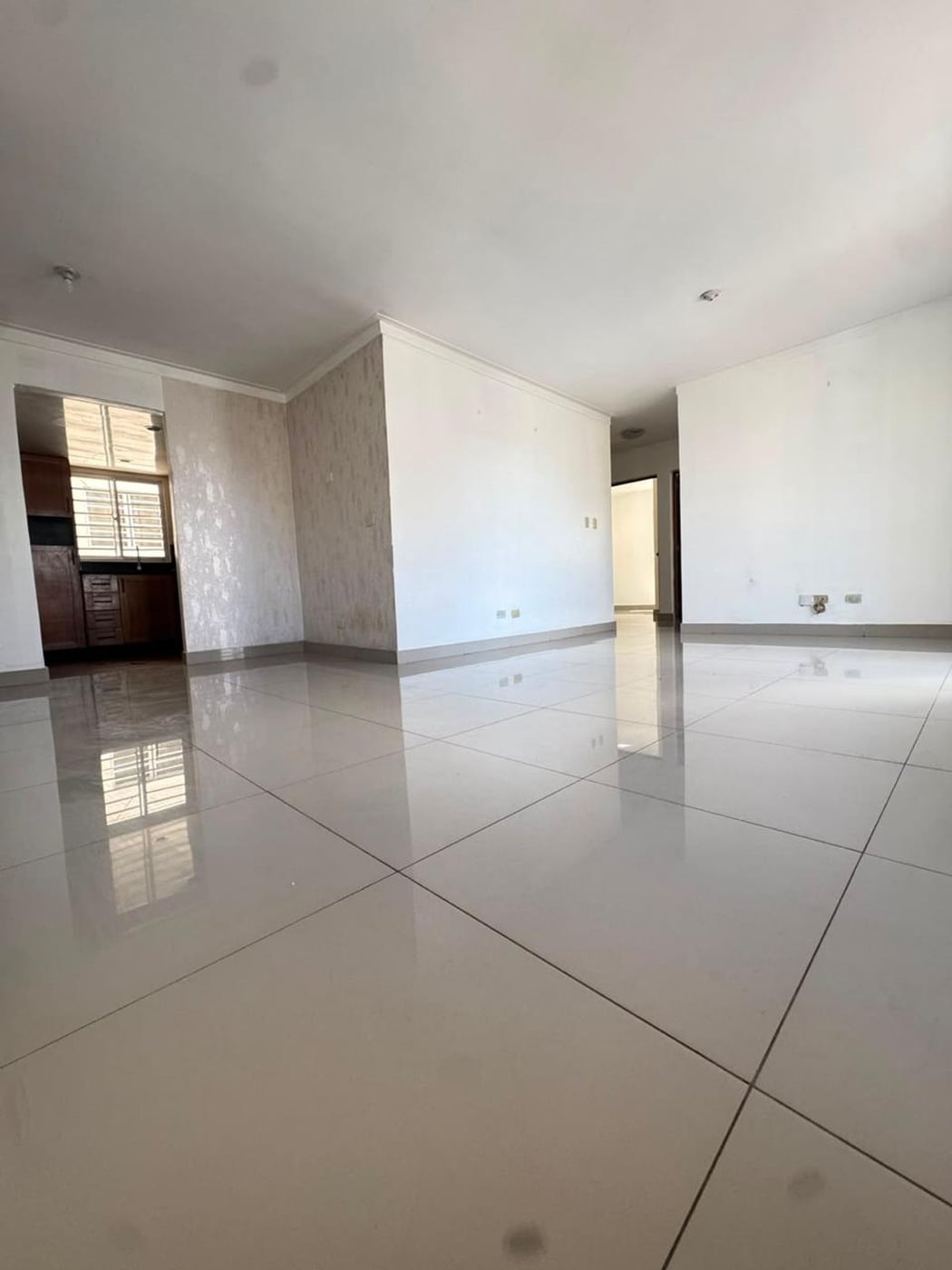 Apartamento en Venta en la Av. Monumental – foto 1