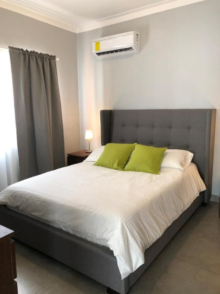 APARTAMENTO EN ALQUILER 1 DORMITORIO ENSANCHE SERR – foto 5