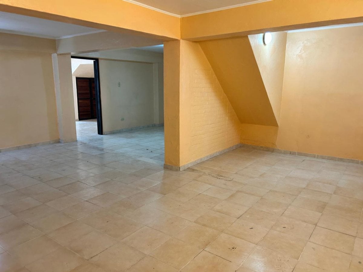 Local comercial o de oficina en alquiler primer ni – foto 6
