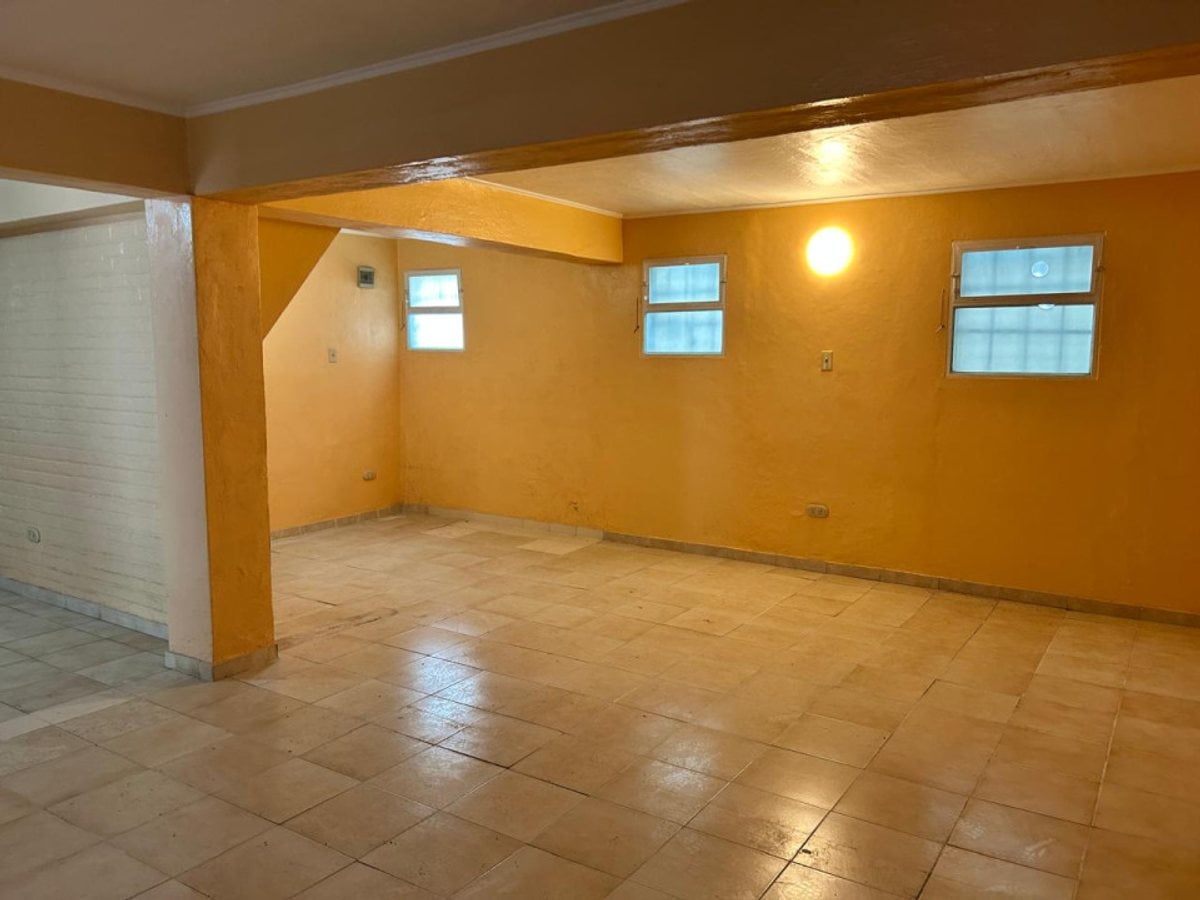 Local comercial o de oficina en alquiler primer ni – foto 7