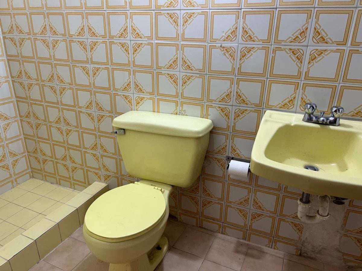 Local comercial o de oficina en alquiler primer ni – foto 9