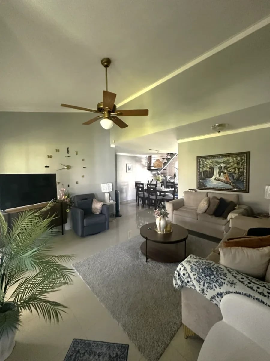 Penthouse en venta en Colinas del Oeste II – foto 5