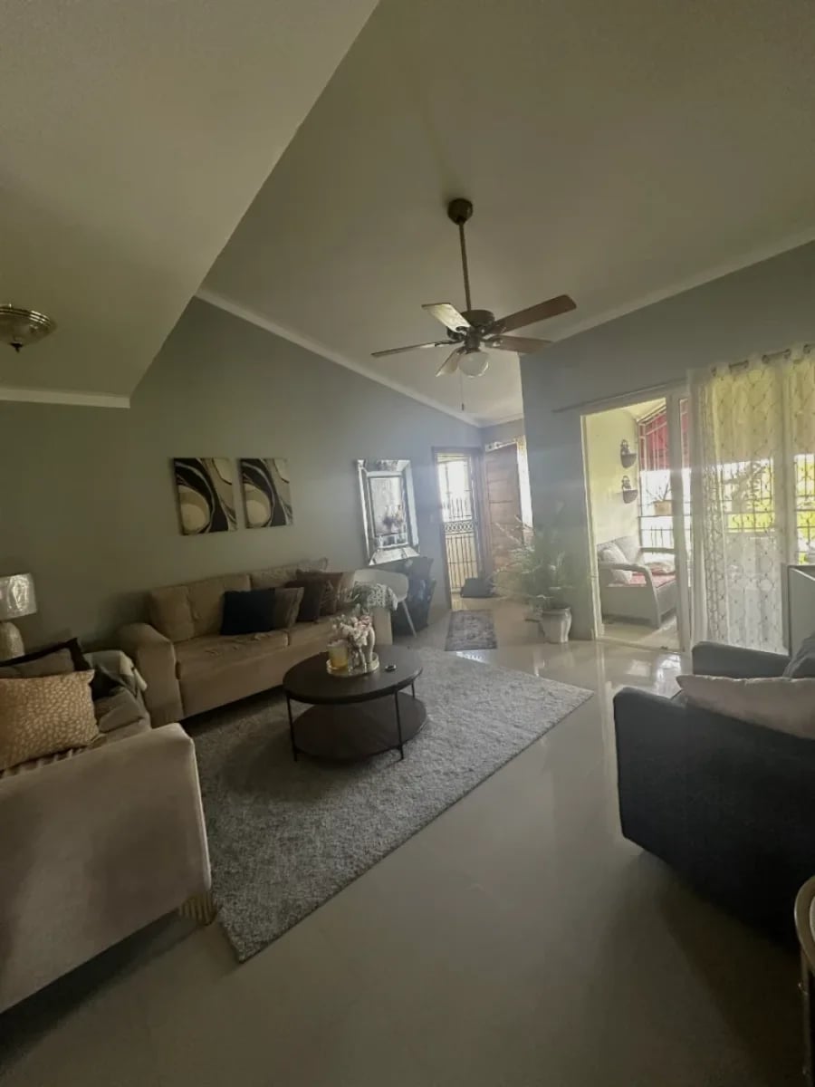 Penthouse en venta en Colinas del Oeste II – foto 7