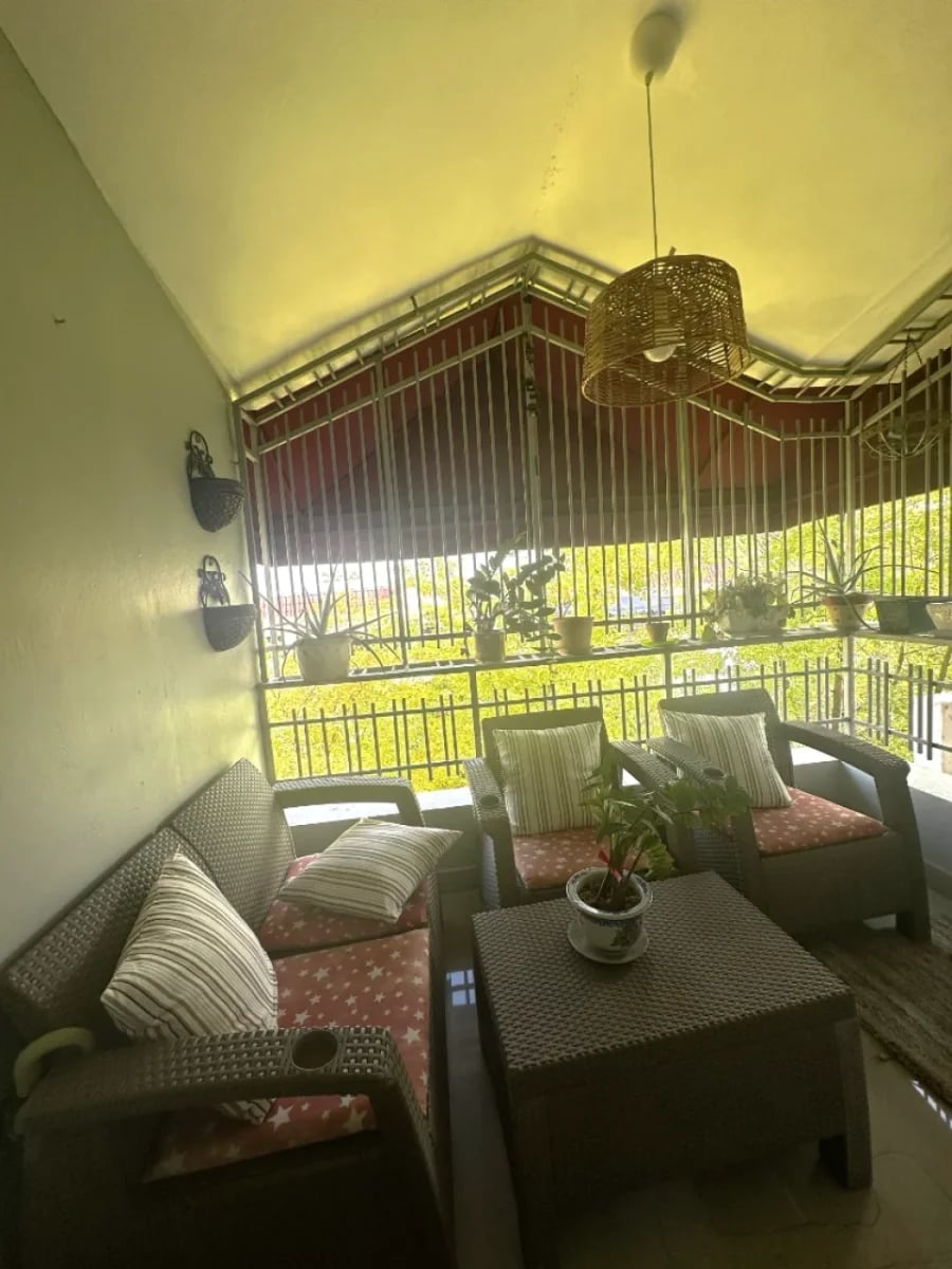 Penthouse en venta en Colinas del Oeste II – foto 2