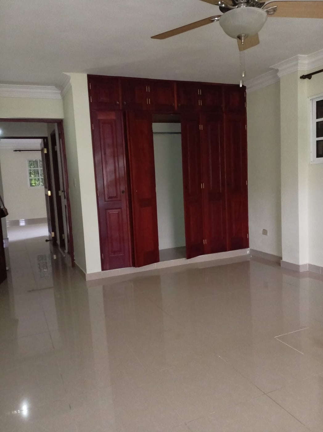 CASA EN ALQUILER 3 DORMITORIOS EL MILLÓN SANTO DOM – foto 8