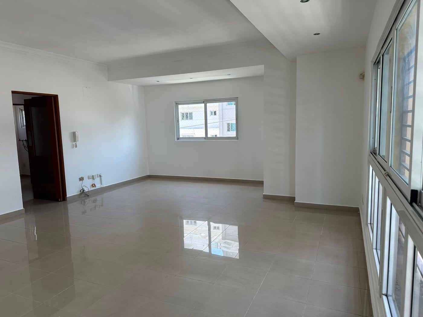 Alquiler de Apartamento en Evaristo Morales – foto 3