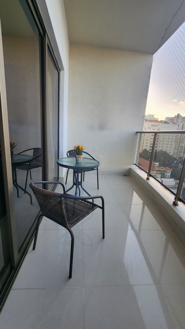 APARTAMENTO EN ALQUILER AMUEBLADO EN EL SECTOR DE – foto 3