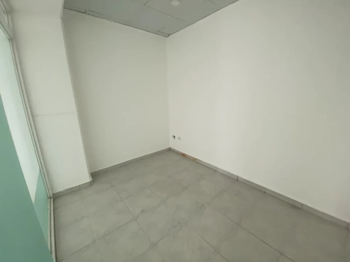 Oficina en alquiler en Santo Domingo – foto 5