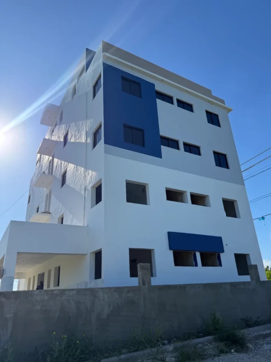 Apartamentos de 2 habitaciones y 2 baños en Caleta La Romana – foto 3