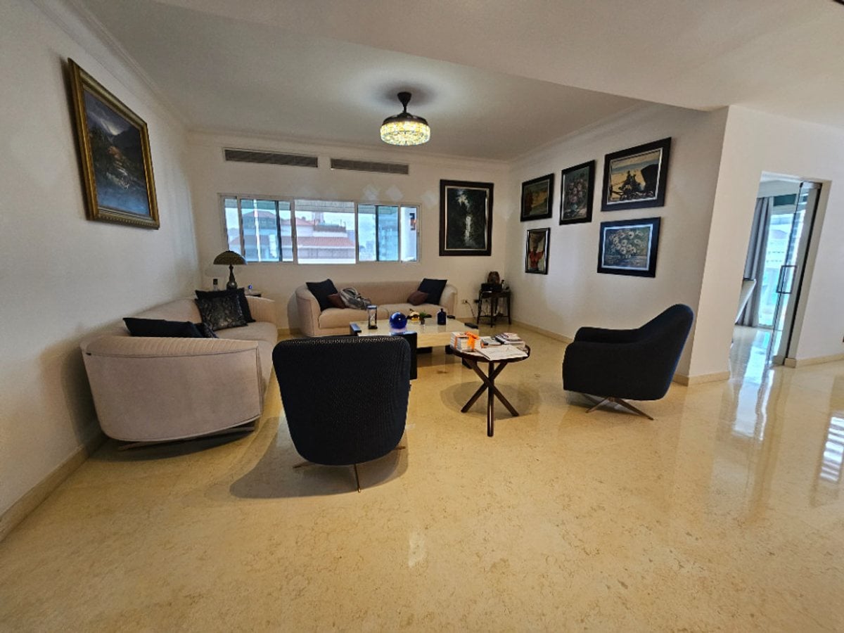Penthouse en venta – foto 1