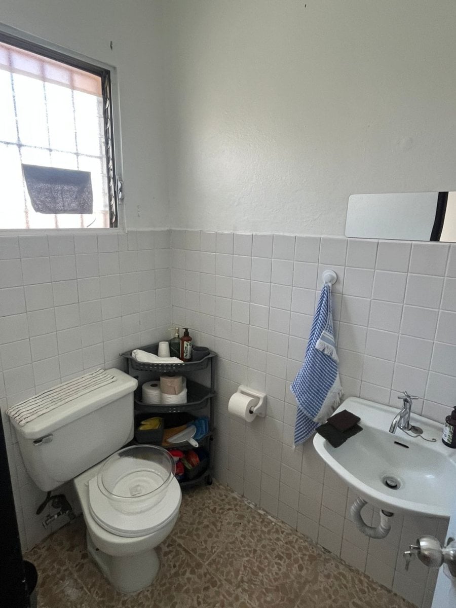 Local comercial en Ensh. Naco, Santo Domingo – foto 2