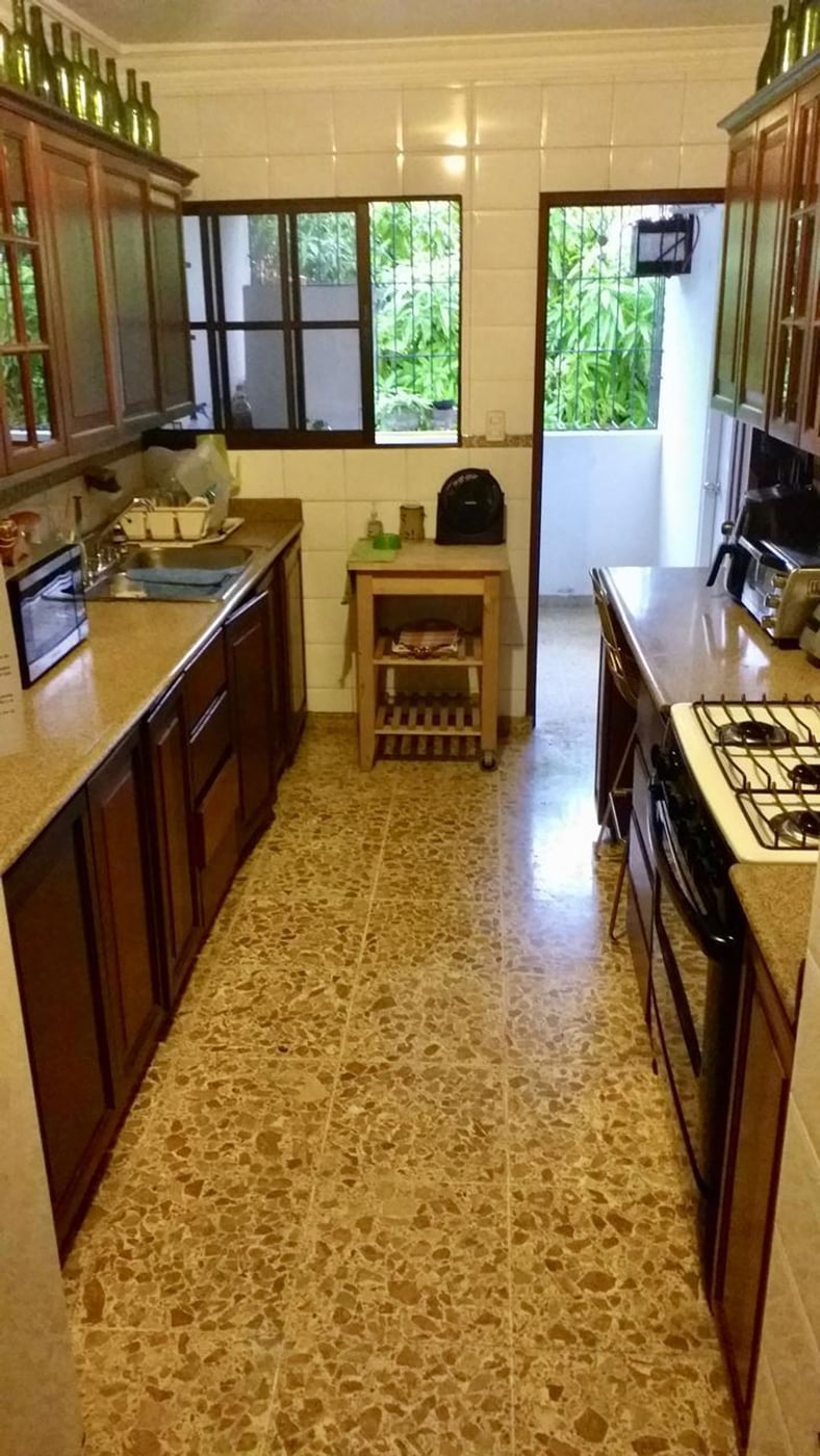 APARTAMENTO EN ALQUILER 2 HAB. MAS ESTUDIO,GAZCUE – foto 1