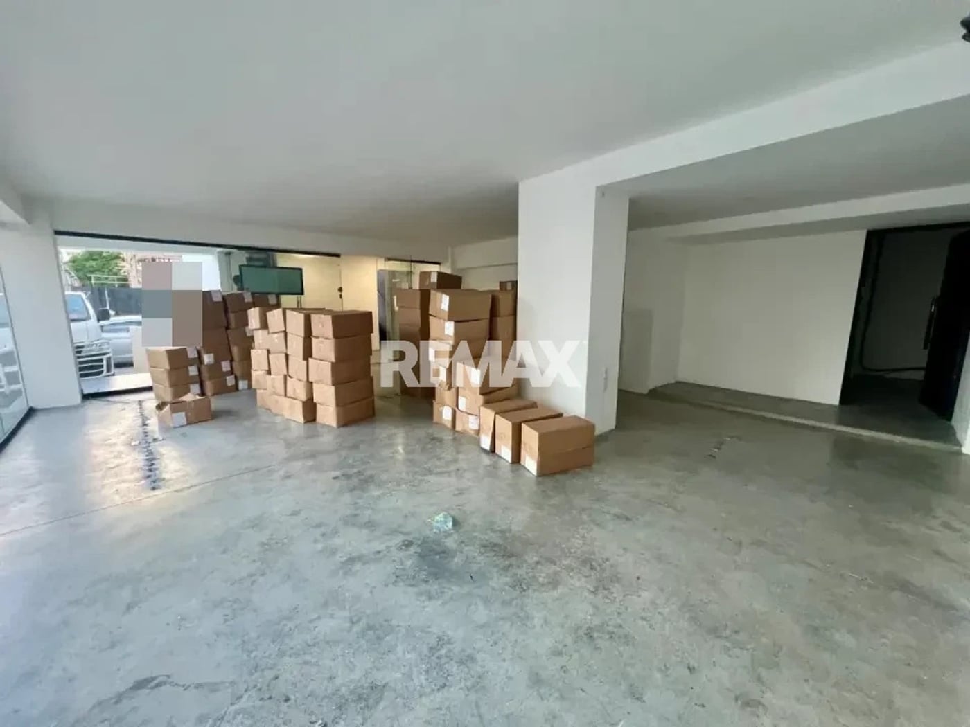 Local comercial en alquiler – bella vista – foto 1