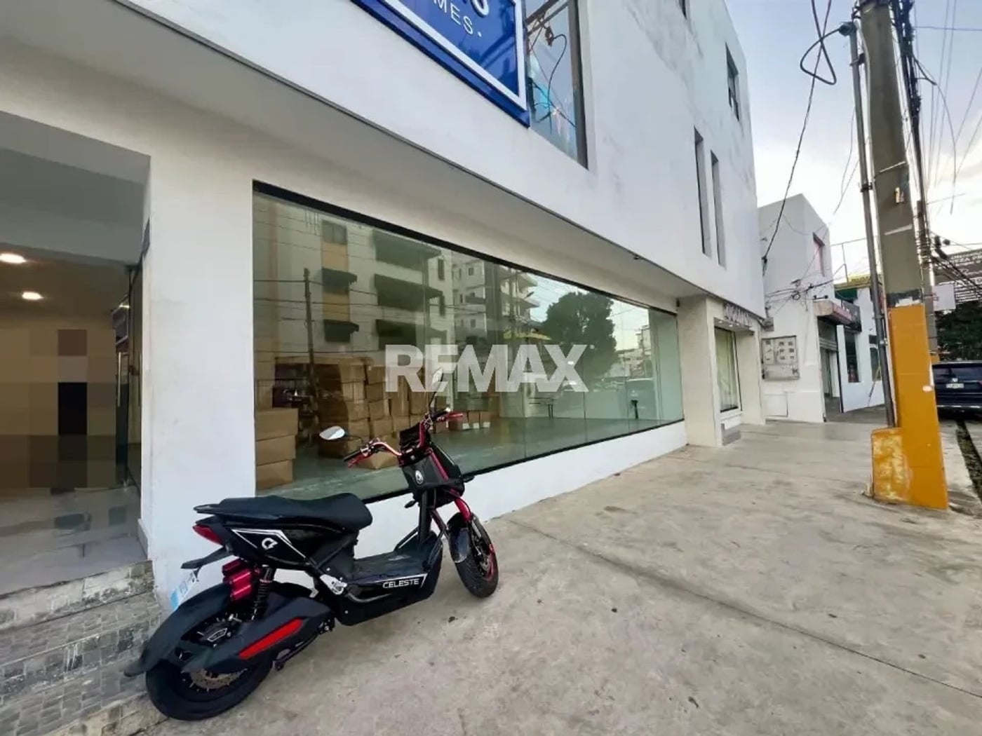 Local comercial en alquiler – bella vista – foto 4