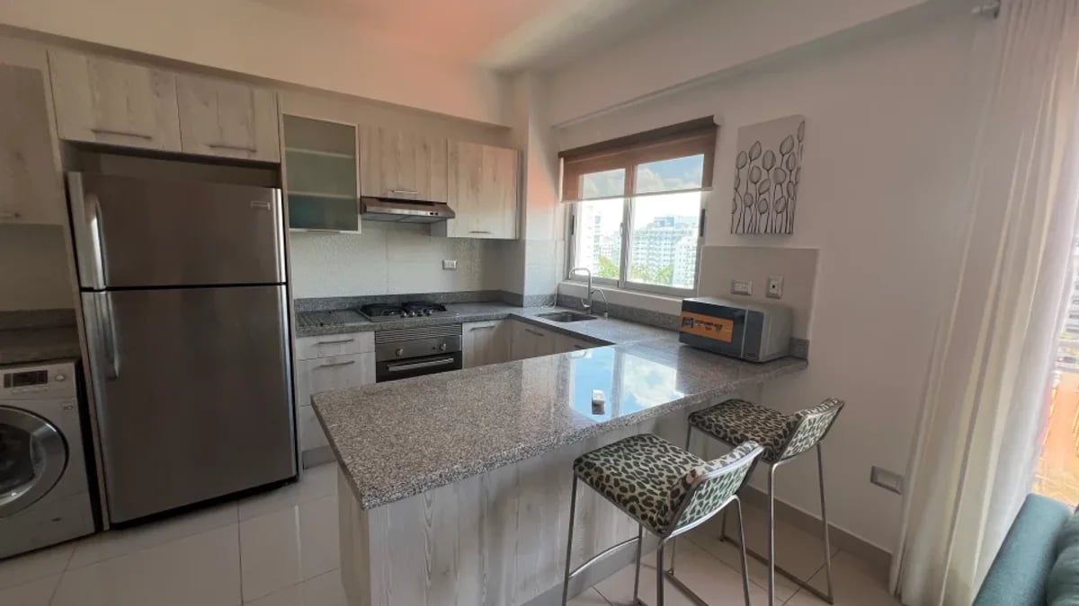 Remodelado con vista despejada – foto 3