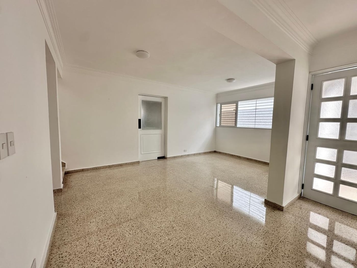 CASA EN ALQUILER 4 HABS EN VIEJO ARROYO HONDO – foto 5